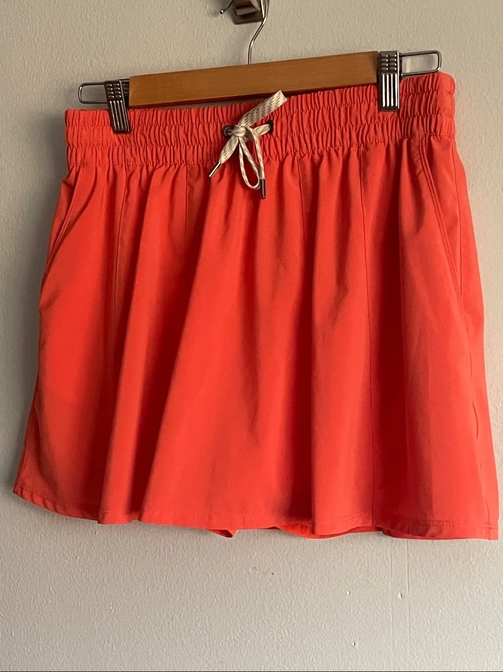 Vuori Clementine Tennis Skort Skirt Size M - Picture 3 of 7
